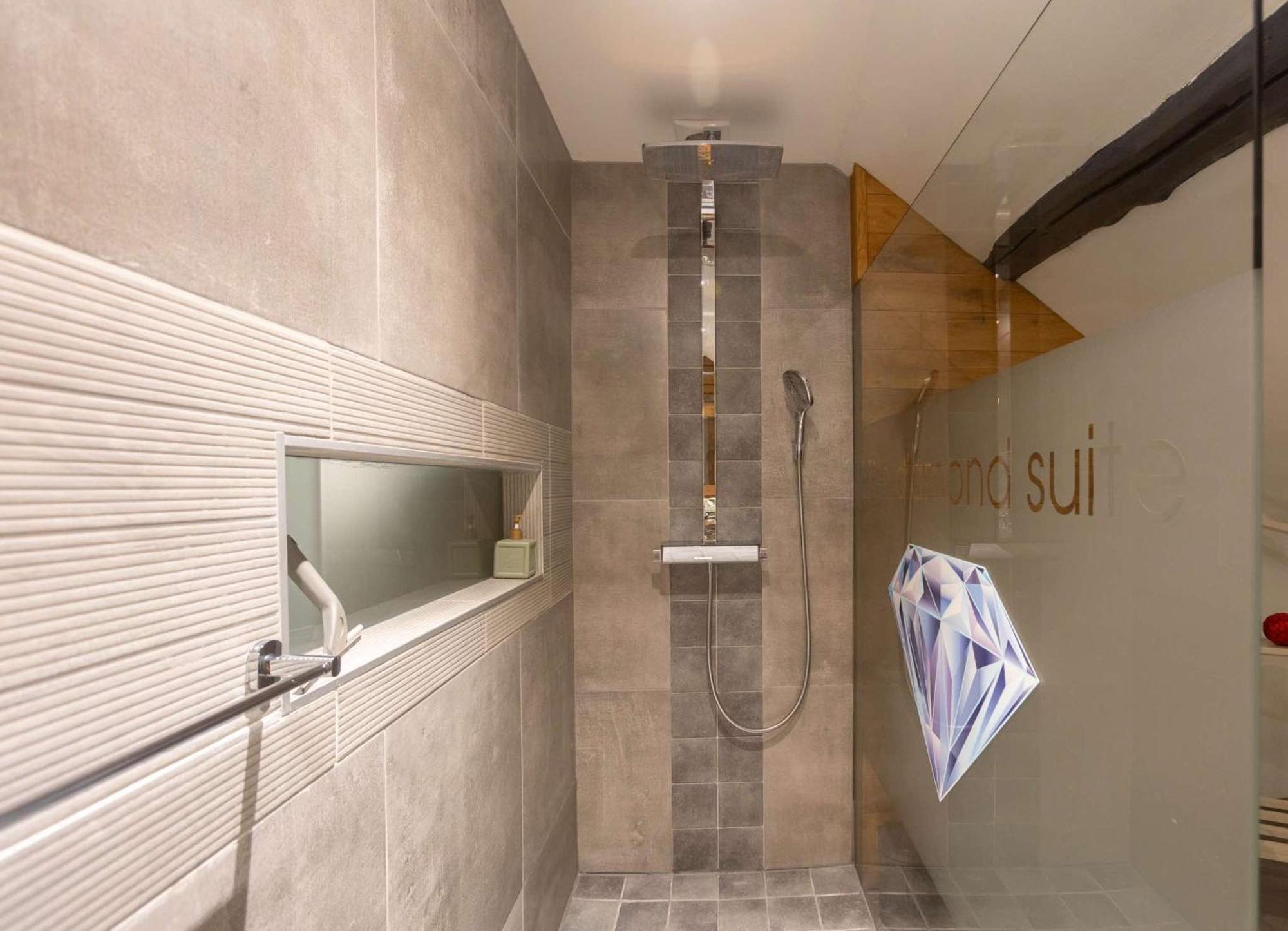 Apartment Design Suite Jehanster Esterno foto